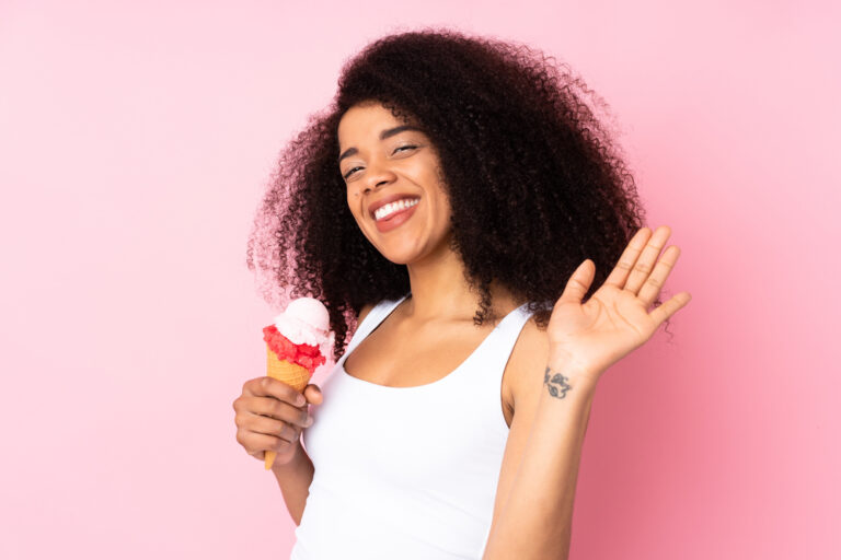 Dutch Quirk #23: Perform the ‘lekker wave’ if something is delicious