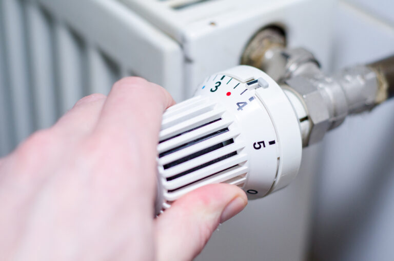 14 dang smart ways to save on energy costs in the Netherlands [UPDATED 2026]