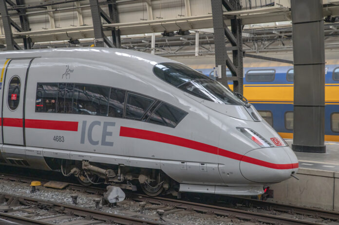 photo-of-high-speed-ice-train-stopped-in-amsterdam-station