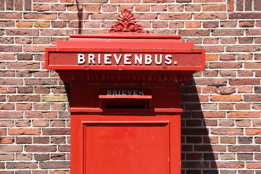 photo-historic-dutch-red-mailbox