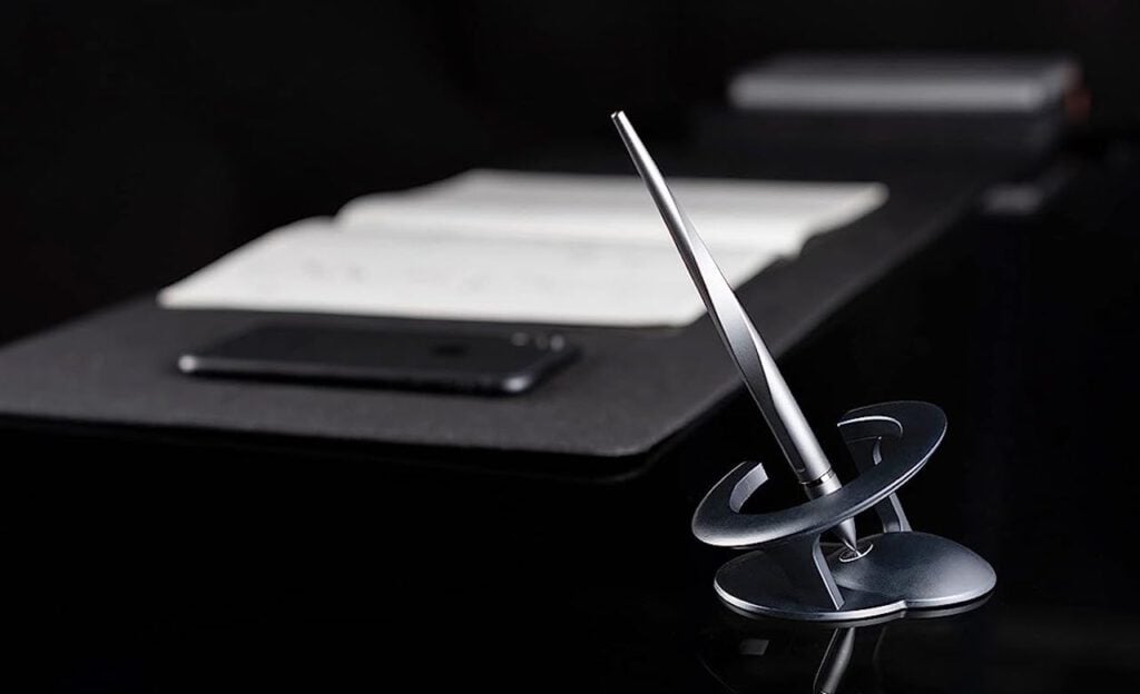 photo-of-hover-pen-on-office-desk-for-office
