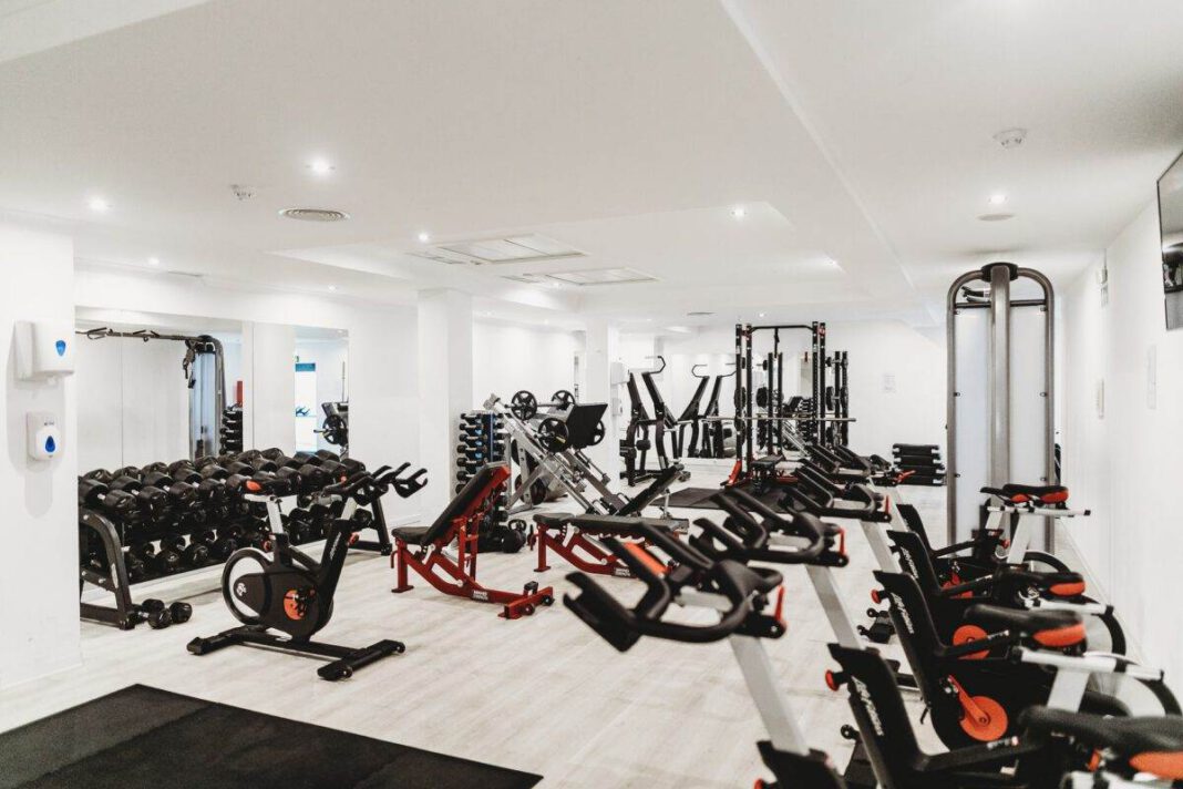 photo-of-an-empty-gym-in-the-netherlands