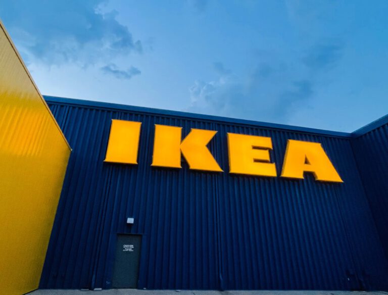 yellow-ikea-sign-on-a-big-blue-building-wall