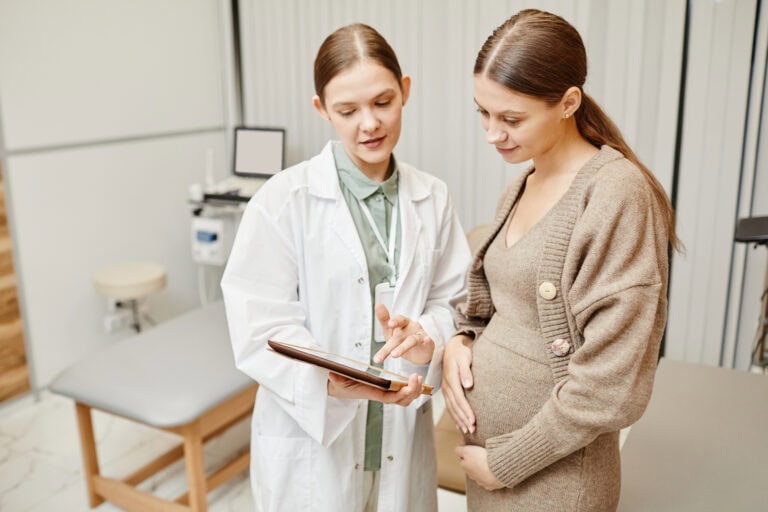 The ultimate guide to gynaecology, birth control, and check-ups in the Netherlands