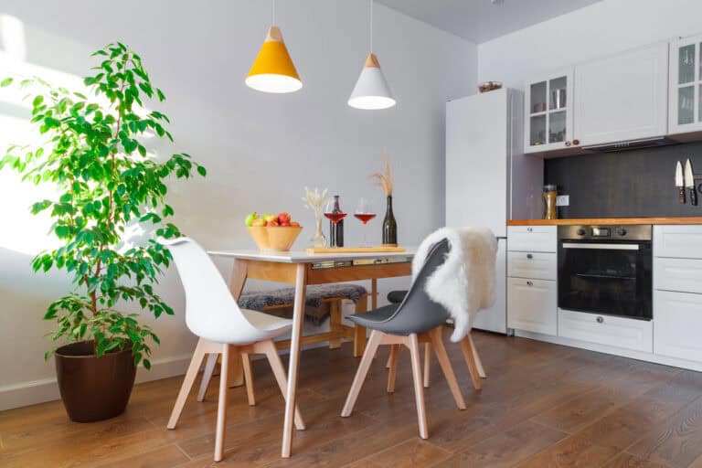 Is home contents insurance mandatory in the Netherlands?