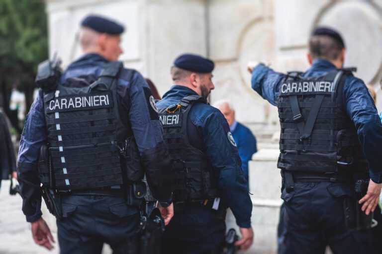 Manhunt for ‘very dangerous’ Dutchman (21) after double murder in Italy