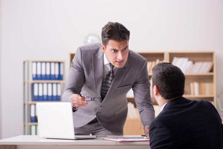 Man earning €3,800 fined half a million euros after switching jobs to competitor company