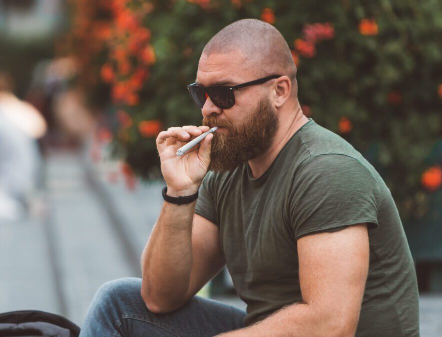 Is smoking weed in Amsterdam legal in 2026? (+ 7 best coffee