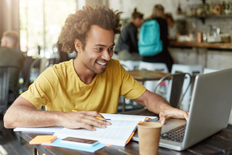 Amsterdam ranks in the top 10 dream cities to work in!