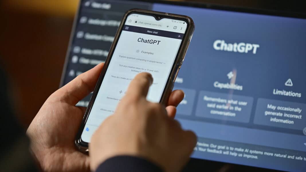 man-using-chat-gpt-to-answer-legal-questions-in-court