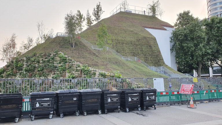 €2.3M Dutch-designed attraction in London closes just days after opening