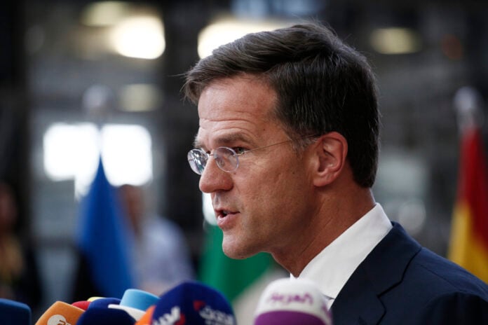 Headshot-of-Dutch-prime-minister-Mark-Rutte-at-a-press-conferece
