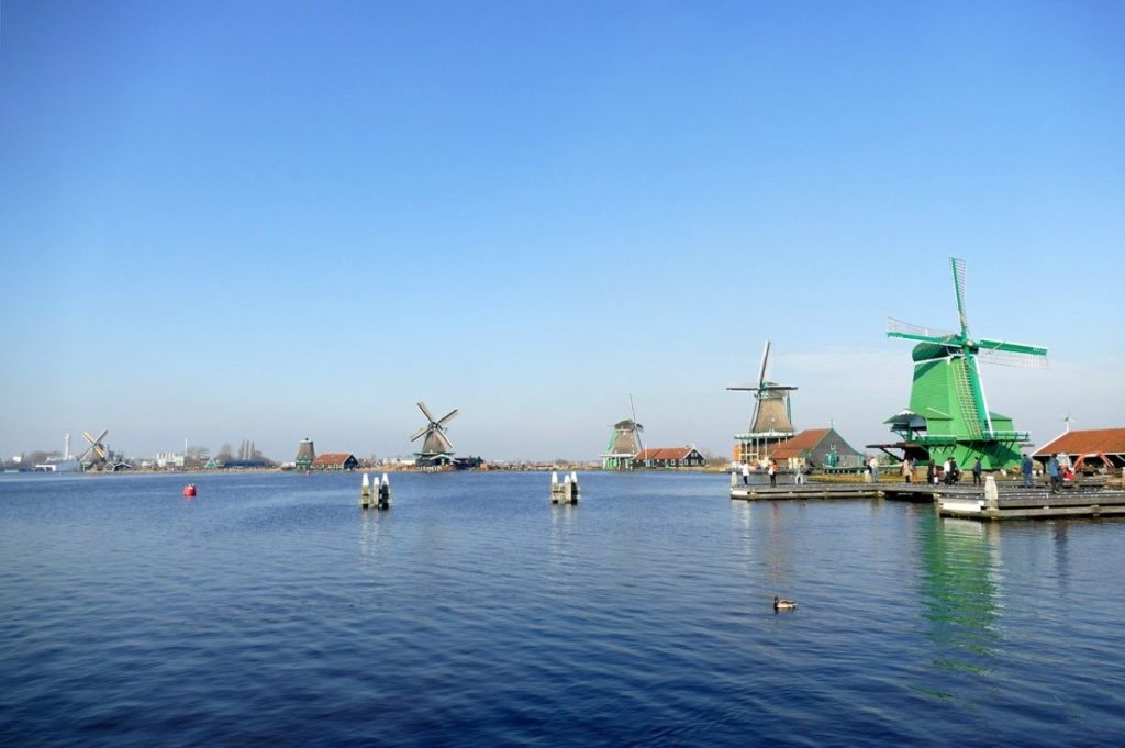 tourism in zaanse schans 