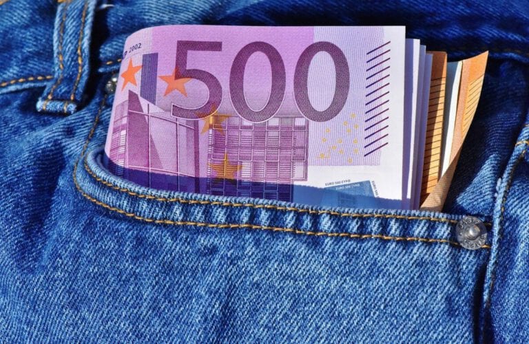 €10,000 for every 18-year-old: that’s what this Dutch party wants