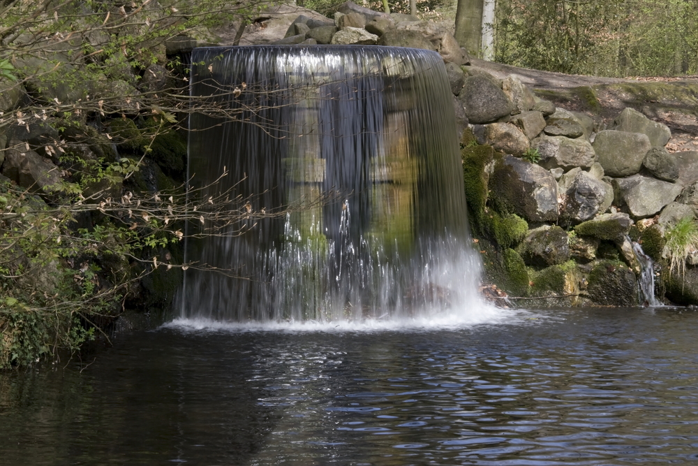 small-waterfall-park-sonsbeek-arnhem-forests-netherlands