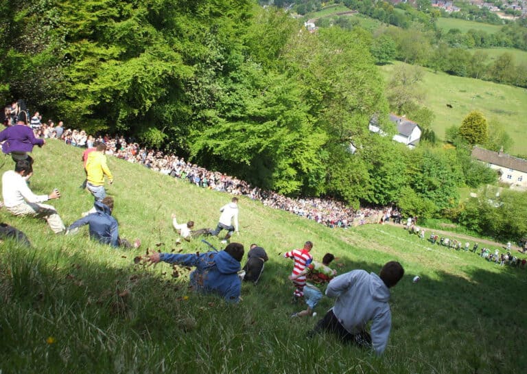A Dutchman just conquered the UK’s chaotic cheese-rolling race (video inside!)