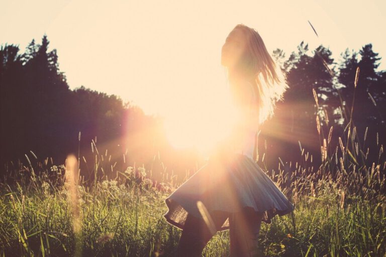 We’re calling it: it’s officially Rokjesdag! Sunny weather continues in the Netherlands