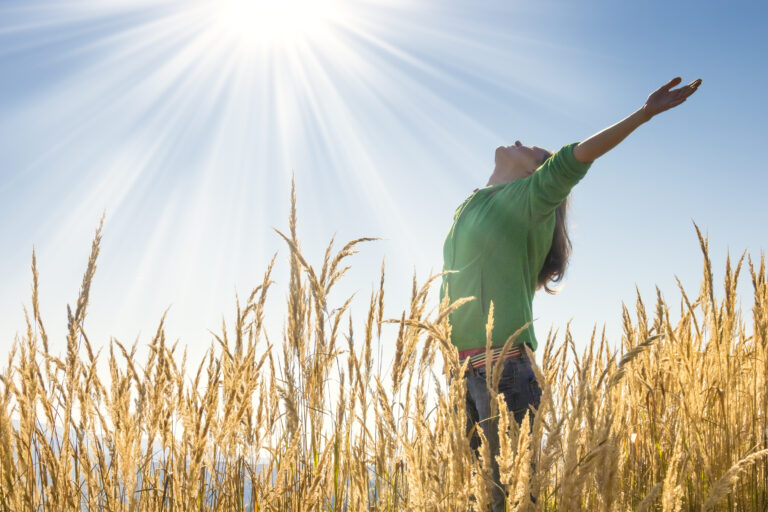 Not so fast, cold weather! Autumn is expected to have a warm start