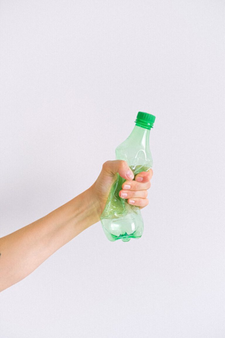 Amsterdammers told to “stop separating plastic” by City