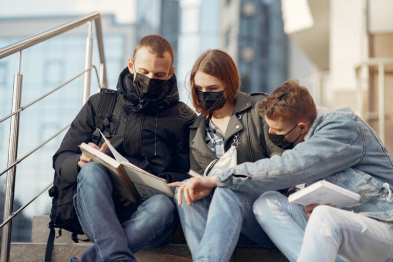 OMT advice: mandatory medical face masks in the Netherlands