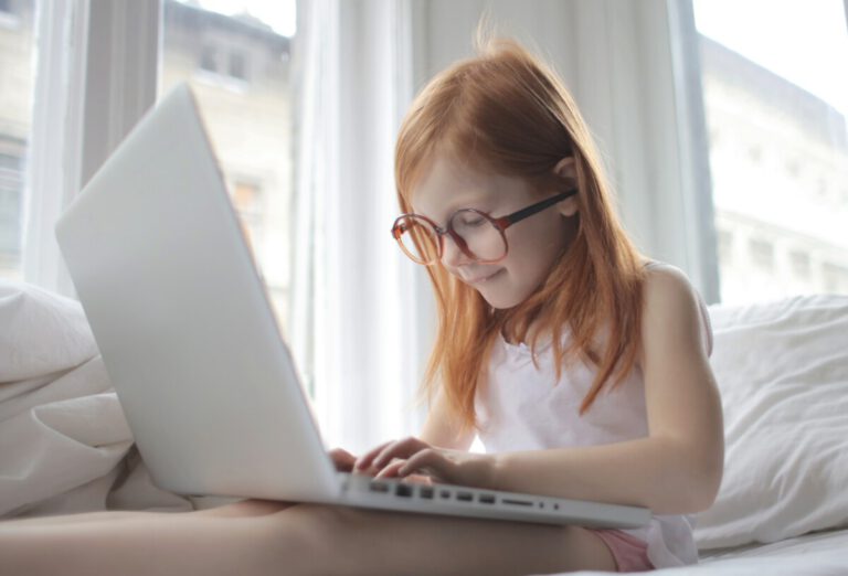 Dutch government provides laptops for children from low income families — but it’s not enough