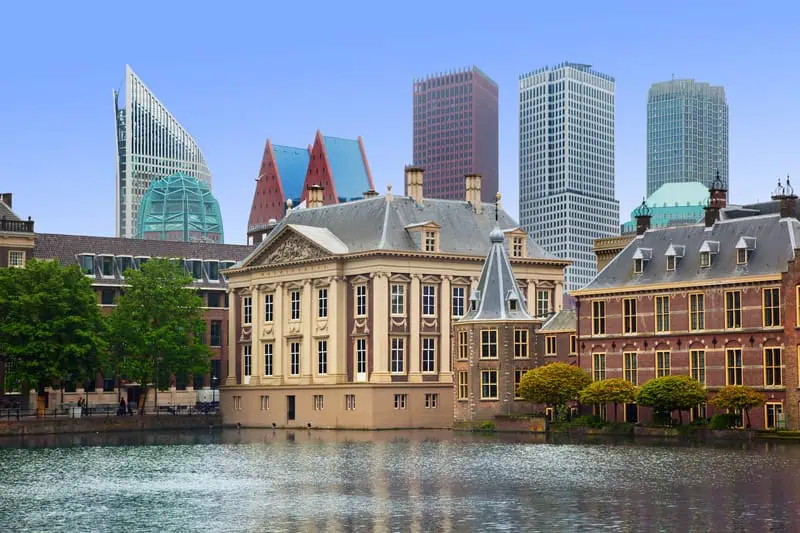 photo-of-den-haag-binnenhof