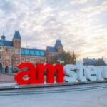 foto-de-iamsterdam-cartas-no-museumplein-antes-de-serem-movidas
