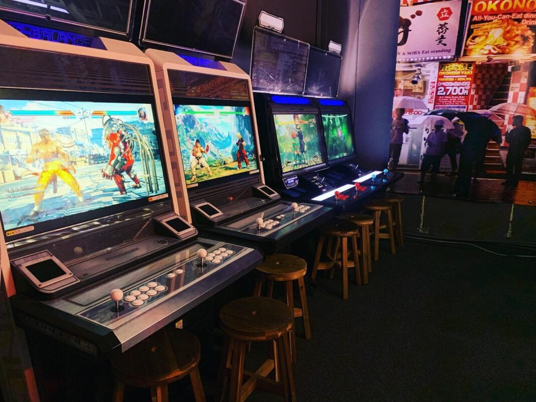 17 Arcades In The Netherlands Gaming In Amsterdam And Beyond DutchReview   Picture Of Arcade Machines In Blast Galaxy Arcades Netherlands 1068x801 