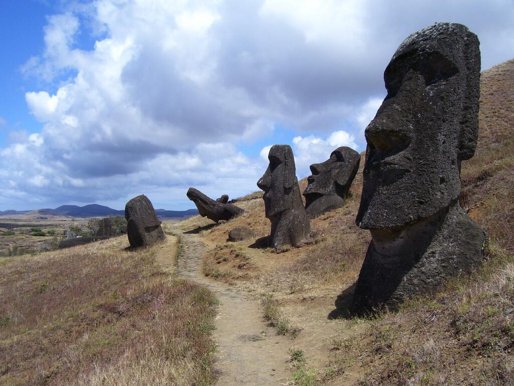 picture-of-easter-island-named-by-the-dutch