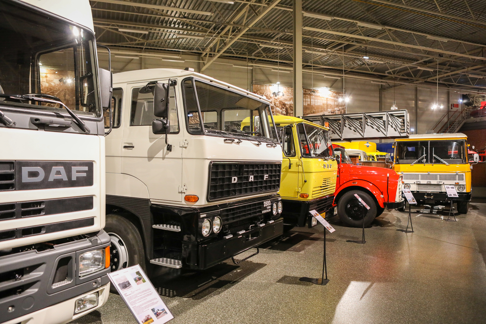 picture-of-old-trucks-and-cars-at-DAF-museum-in-eindhoven-netherlands