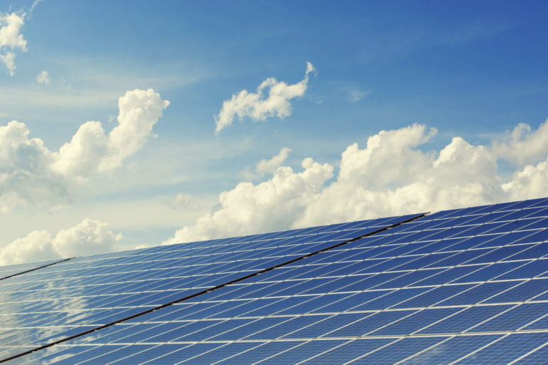 Renewable energy: largest floating solar park in Europe to be built in the Netherlands