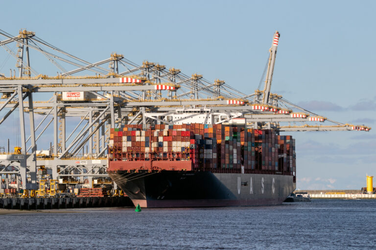 Dutch solidarity? Port of Rotterdam still welcomes ships with Russian oil