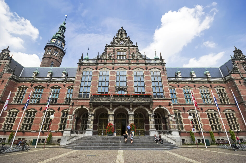 photo-of-rijksuniversiteit-building-in-groningen