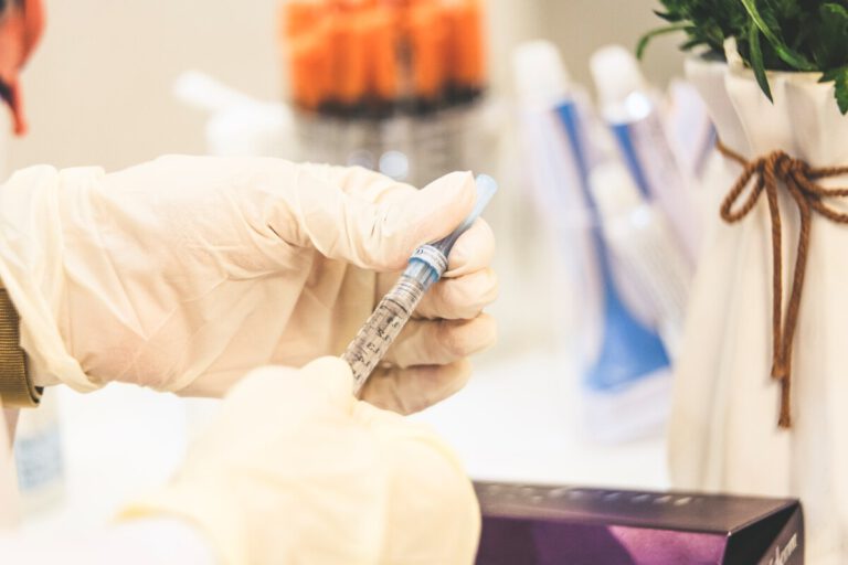 Weekly update: infections continue to rise and vaccination rate slows