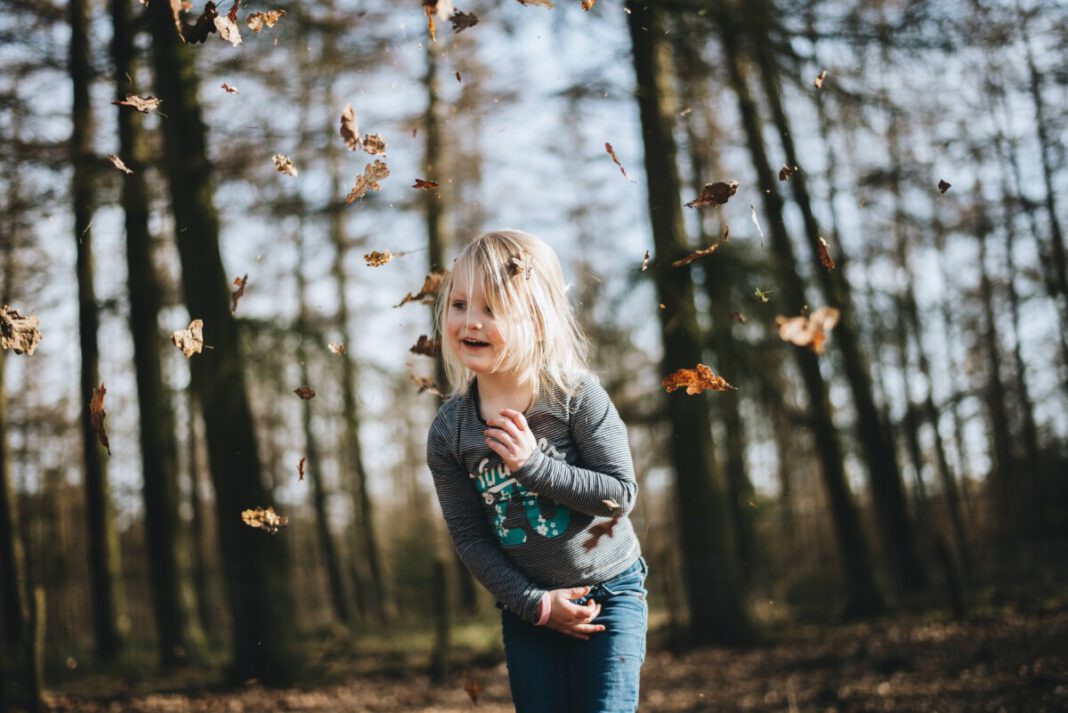 Autumn leaves child