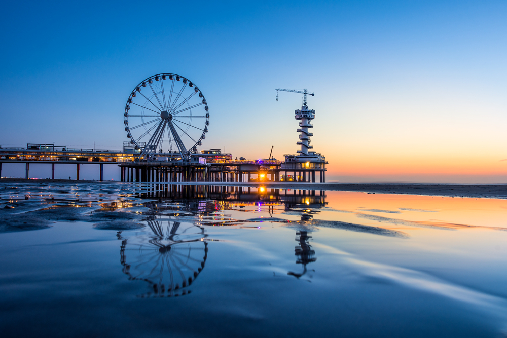 Scheveningen-beach-the-Hague-evening