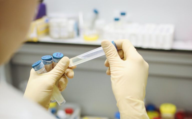 The Netherlands could almost double coronavirus testing capacity with German help