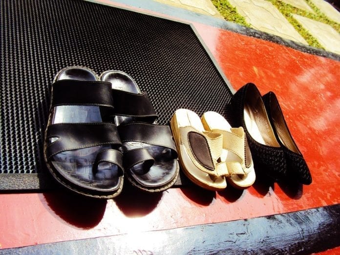 slippers to wear inside home