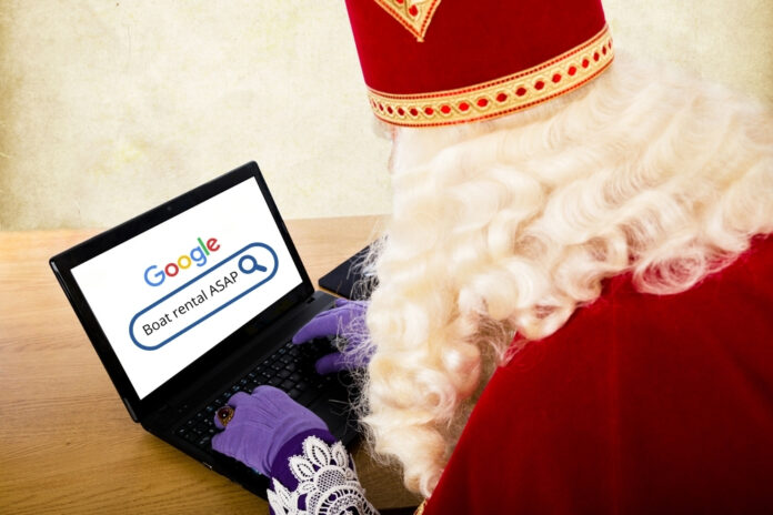 photo-of-sinterklaas-using-Google-to-search-for-boat-hire