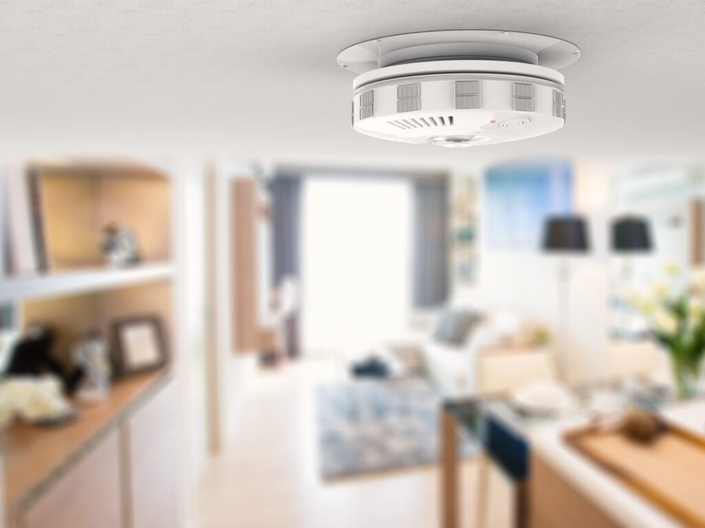 Smoke-detector-mounted-on-the-ceiling-of-dutch-home
