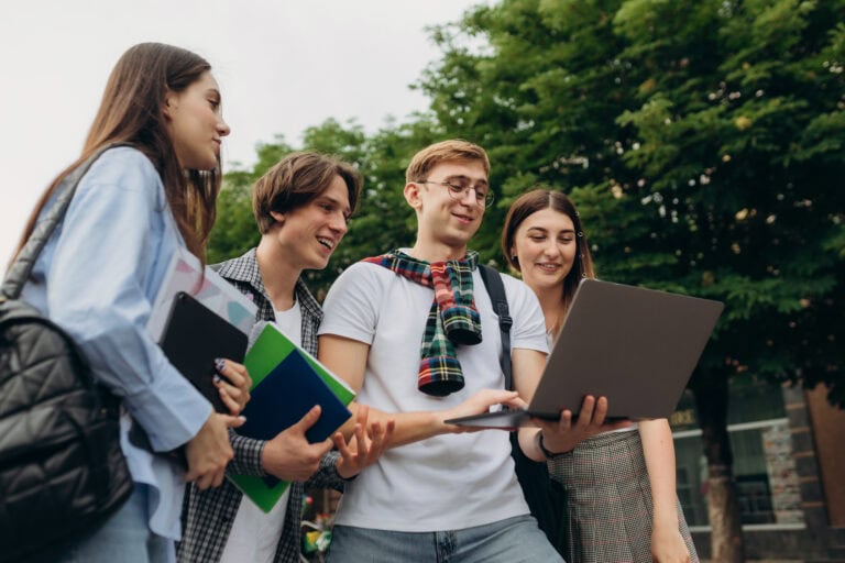 Studying in the Netherlands? Here are 9 things you need to set up