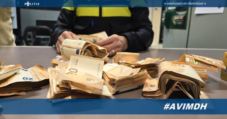 Street newspaper seller found with almost €32,000 in cash — but why?