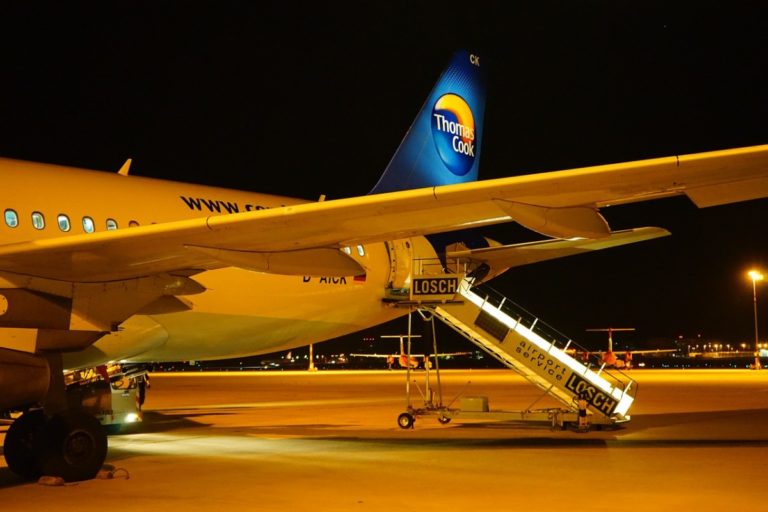Thomas Cook goes insolvent; future of Dutch branch unknown 