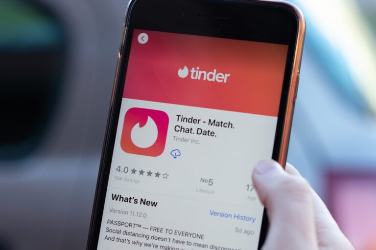 The Netherlands launches TINDER campaign to get young people to vote in upcoming elections
