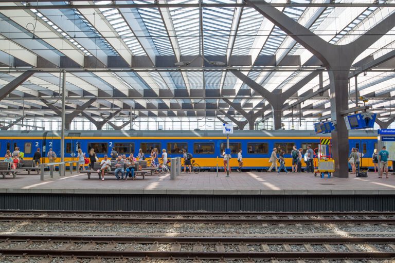 NS-train-at-the-platform-in-the-Netherlands