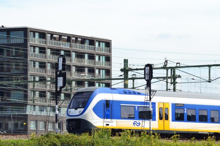 The NS want to use customers’ phone signals for seat seeking aboard trains
