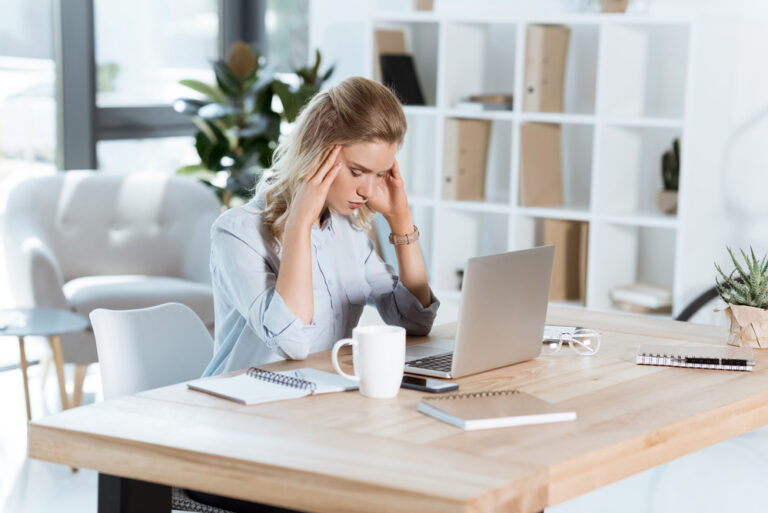 Woman-looking-stressed-at-home-unemployment-benefits-in-the-netherlands