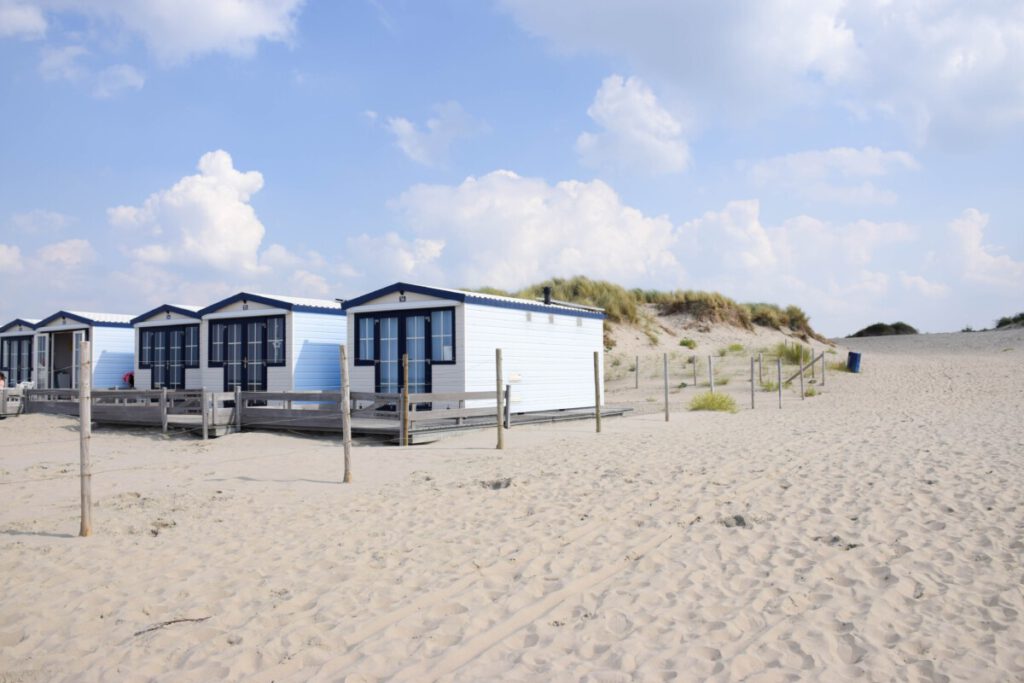 beach-houses-at-hoek-van-holland