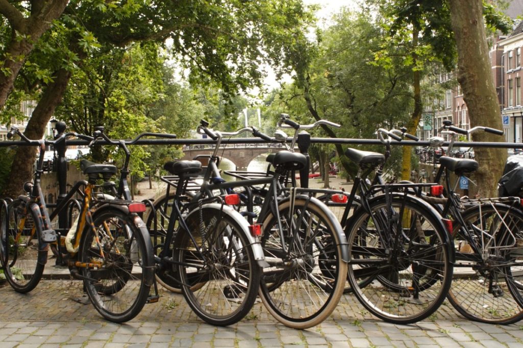 Moving to Utrecht: bikes on the canal