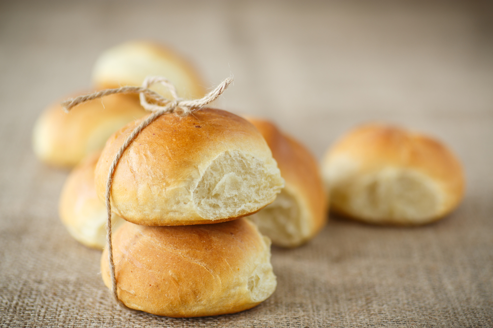 photo-of-dutch-lunch-white-bread-rolls